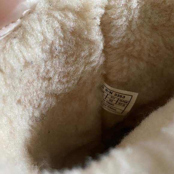 UGG Classic II Short Glitter Boots - Picture 5 of 10